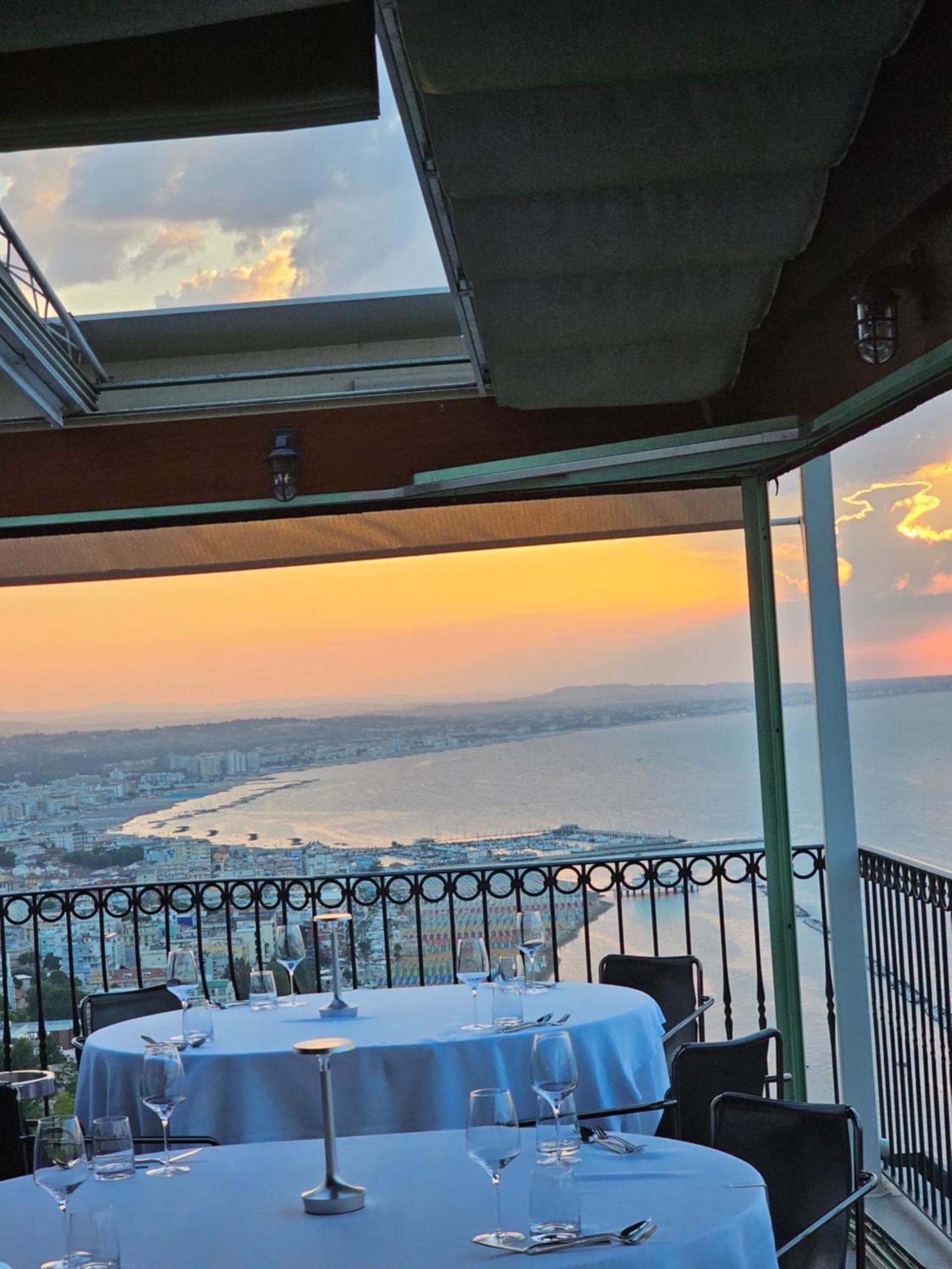 Cattolica Apartments מראה חיצוני תמונה